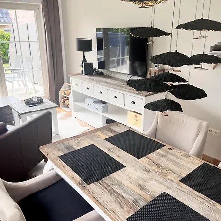 Haus-rosenkamp-eg-ug-wohnung-1 Apartmán