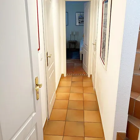 Haus-rosenkamp-eg-ug-wohnung-1 Apartment *